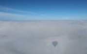 Bildschirmhintergrund über dem Nebel 1